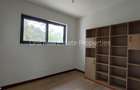 5 Bed Townhouse with En Suite at Lavington Green - 12