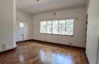 300 m² Commercial Property with Service Charge Included in Rhapta Road - 11