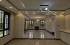 5 Bed House with En Suite in Runda - 6