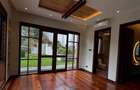 5 Bed Townhouse with En Suite in Runda - 5
