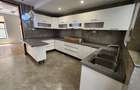 5 Bed Villa with En Suite in Lavington - 9