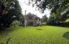5 Bed Townhouse with En Suite in Runda - 2