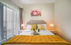 Serviced 2 Bed Apartment with En Suite at Riverside Drive - 9