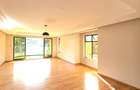 5 Bed Townhouse with En Suite at Lavington Green - 8