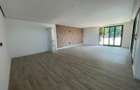5 Bed Villa with En Suite in Lavington - 8