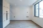 5 Bed Townhouse with En Suite in Lavington - 13
