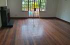 5 Bed Townhouse with En Suite in Lavington - 6