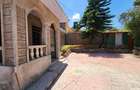 3 Bed House with En Suite at Acacia - 4
