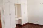 4 Bed Apartment with En Suite in Rhapta Road - 6