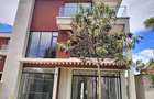 5 Bed Townhouse with En Suite in Lavington - 13