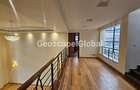 5 Bed Townhouse with En Suite in Lavington - 10