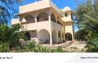 4 Bed Villa with En Suite at Jacaranda - 1