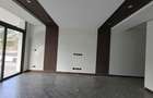 5 Bed House with En Suite in Nyari - 17
