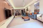 Serviced 2 Bed Apartment with En Suite in Westlands Area - 12