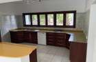 3 Bed Townhouse with En Suite in Nyali Area - 8