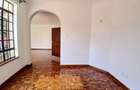 4 Bed Townhouse with En Suite at James Gichuru Road - 18