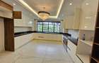 4 Bed Townhouse with En Suite in Kiambu Road - 8