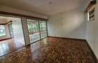 4 Bed Townhouse with En Suite at Lavington - 5