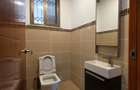3 Bed Apartment with En Suite in Parklands - 2