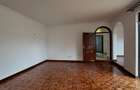 4 Bed Townhouse with En Suite at James Gichuru - 2