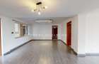 3 Bed Apartment with En Suite at Parklands - 15