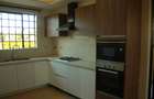 4 Bed Townhouse with En Suite at Redhill - 11