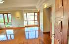 5 Bed Townhouse with En Suite at Jacaranda Avenue - 16