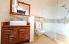 5 Bed Townhouse with En Suite at Karen - 14
