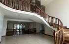 5 Bed Townhouse with En Suite in Runda - 3