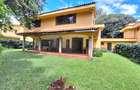 4 Bed Townhouse with En Suite at Off James Gichuru. - 3