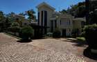 5 Bed Townhouse with En Suite in Lavington - 17