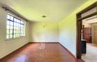 4 Bed Townhouse with En Suite in Kiambu Road - 9