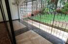 5 Bed Townhouse with En Suite in Westlands Area - 10