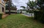 5 Bed Townhouse with En Suite in Lavington - 4