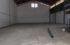 4,000 ft² Warehouse with Service Charge Included in Ruaraka - 4