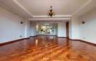 3 Bed Apartment with En Suite at Riverside Drive - 1