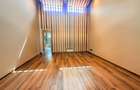 4 Bed Townhouse with En Suite in General Mathenge - 14
