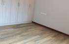 3 Bed Apartment with En Suite in Riverside - 4