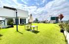 1 Bed Apartment with En Suite in Westlands Area - 11