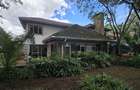 4 Bed House with En Suite in Lavington - 3