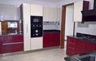 3 Bed Apartment with En Suite in Westlands Area - 2