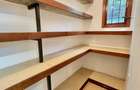 3 Bed Apartment with En Suite at Riverside Dr - 8