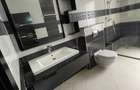 3 Bed Apartment with En Suite in Riverside - 17