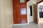 1 Bed House with En Suite at Karen Road - 11