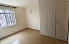 3 Bed Apartment with En Suite in Kilimani - 7