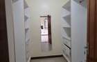 4 Bed Apartment with En Suite in Parklands - 14