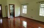 4 Bed Villa with En Suite in Spring Valley - 13