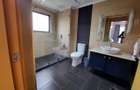 Serviced 2 Bed Apartment with En Suite at Brookside Drive - 8