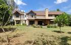 5 Bed House with En Suite in Runda - 18
