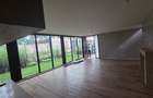 4 Bed Townhouse with En Suite at Paradise - 2